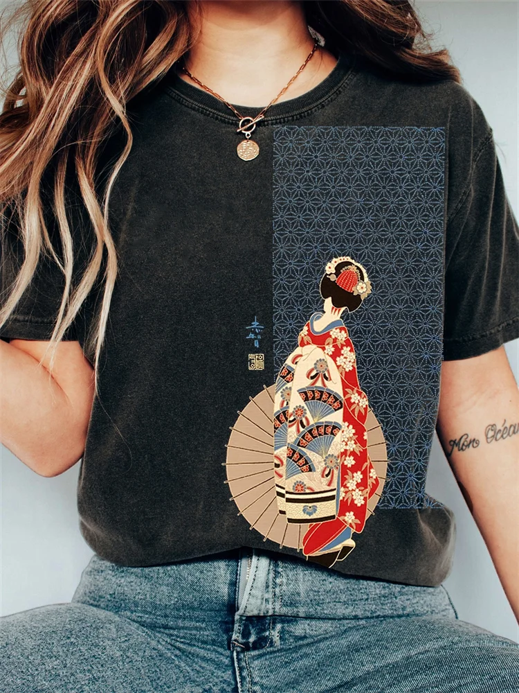 Elegant Japanese Geisha Art Vintage T Shirt