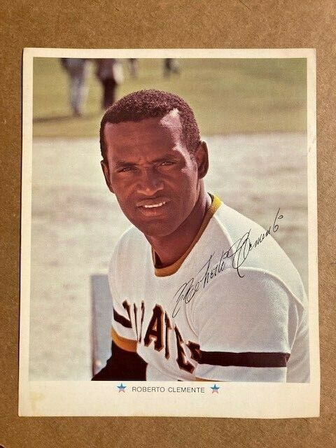 1971 Arco 8x10 Photo Poster painting Roberto Clemente Pittsburgh Pirates