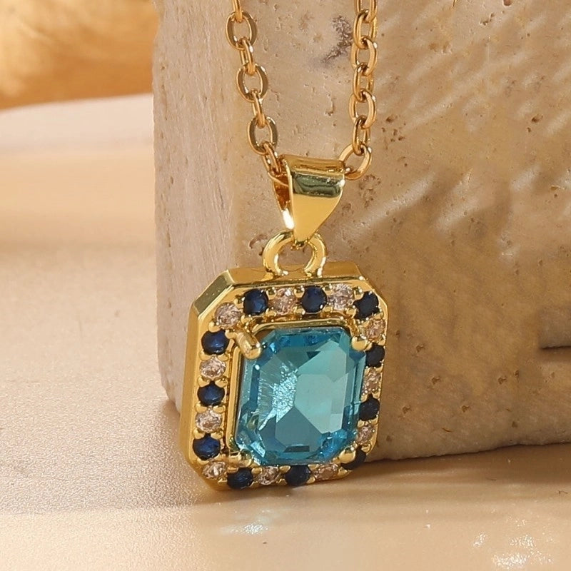 Sweet Streetwear Geometric Stainless Steel Brass 14k Gold Plated Zircon Pendant Necklace In Bulk