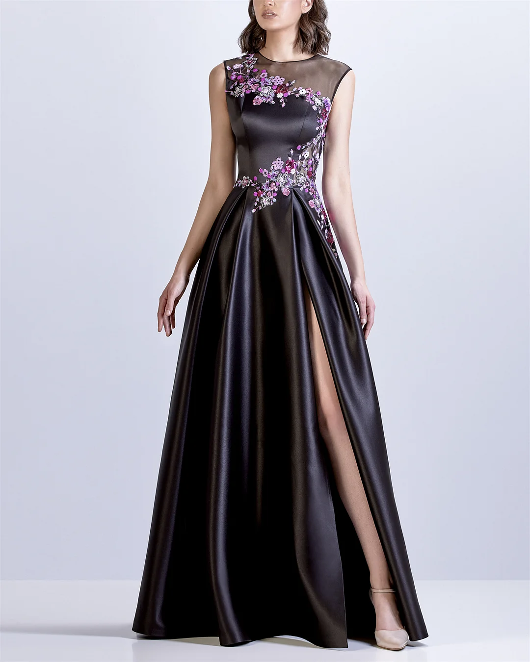 Women's Black Embroidered Sleeveless Dress