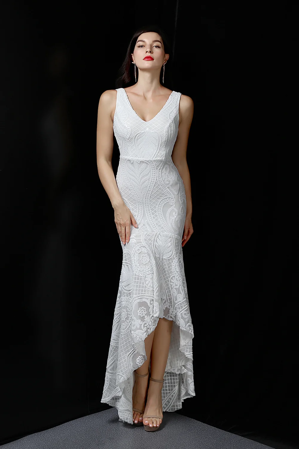 Luluslly Sleeveless V-Neck Mermaid Sequins Evening Dress Long YE0068