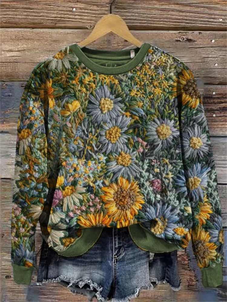 VChics Daisy Floral Embroidery Art Cozy Sweatshirt