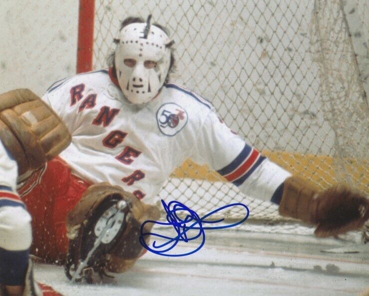 VINTAGE JOHN DAVIDSON SIGNED NEW YORK NY RANGERS GOALIE 8x10 Photo Poster painting #2 Autograph