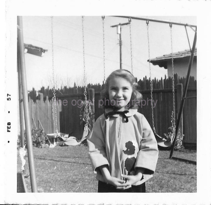 SWING GIRL Vintage 1950's FOUND Photo Poster painting bwOriginal Snapshot 11 3 D