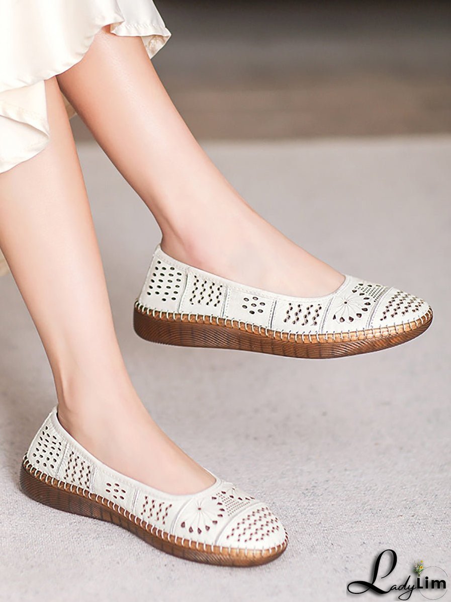 Effortless and airy Shoes