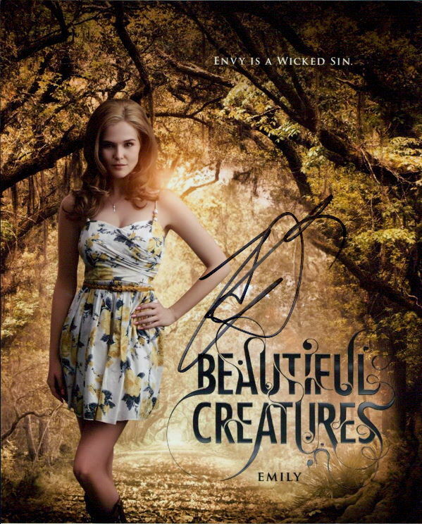 Zoey Deutch (Beautiful Creatures) signed 8x10 Photo Poster painting in-person