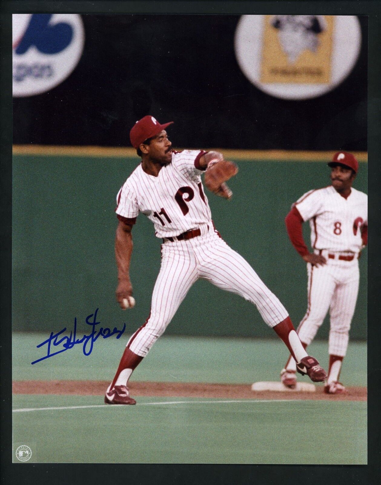 Ivan DeJesus Signed Autographed 8 x 10 Photo Poster painting Philadelphia Phillies