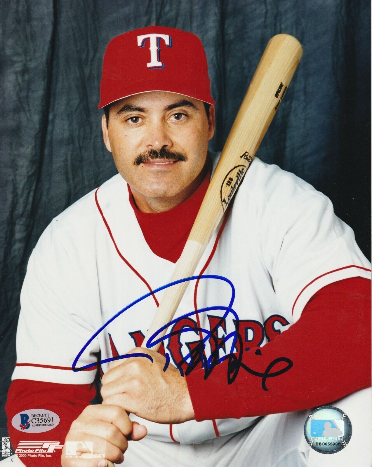 RAFAEL PALMEIRO Signed Texas RANGERS 8x10 Photo Poster painting w/ Beckett COA