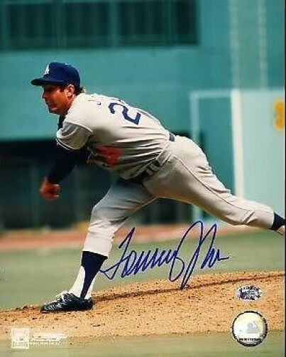 Tommy John Signed 8x10 Photo Poster painting Sop Cert Jsa Autograph Authentic