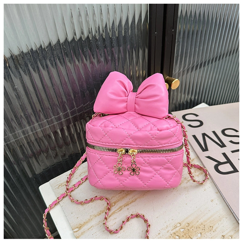 Women’s Medium Pu Leather Solid Color Classic Style Streetwear Square Zipper Crossbody Bag