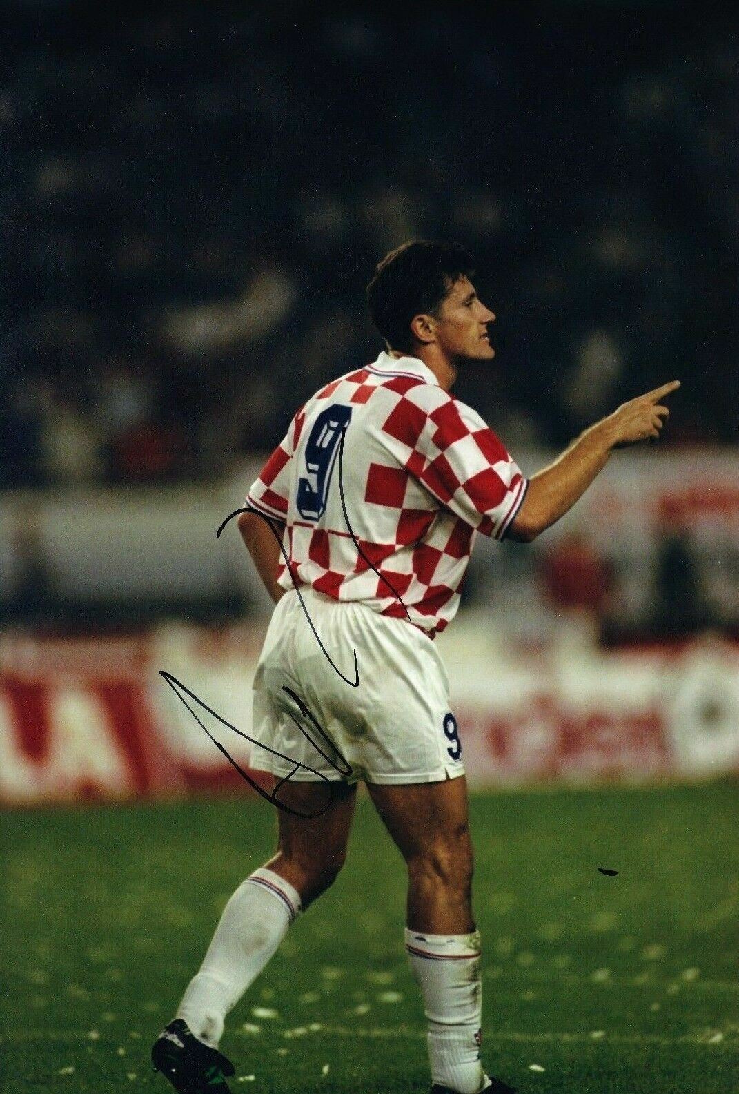 Davor Suker Signed 12X8 Photo Poster painting Autograph Croatia & Real Madrid (9011)