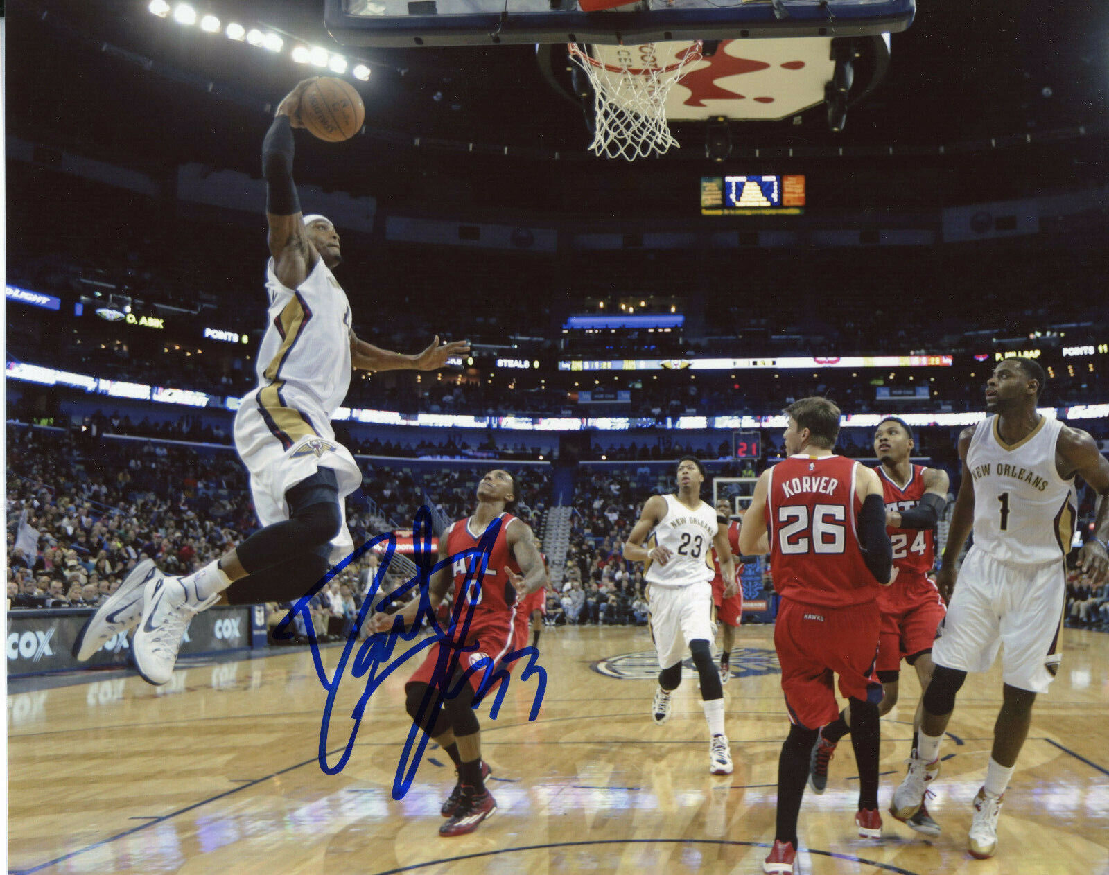 Dante Cunningham autographed 8x10 New Orleans Pelicans#S1466