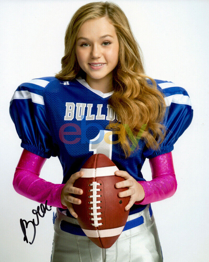 Brec Bassinger (Bella and the Bulldogs) Signed 8x10 Autographed Photo Poster painting reprint