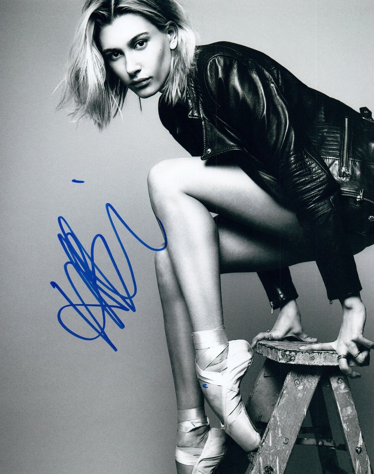 Hailey Baldwin Signed Autographed 8x10 Photo Poster painting Hot Sexy Model COA VD