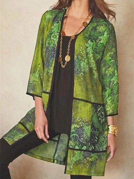 Women's V-neck 3/4 Sleeve Floral Printed Top