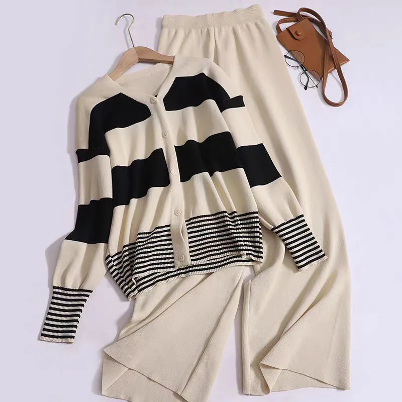 Uveng Uveng And Winter New Korean Version Of The Air Age-Old Stripe V-Neck Knitted Cardigan + Solid Color High-Waist Broad Leg Pants Fashion Two Sets
