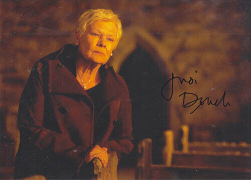 JUDI DENCH 007 JAMES BOND AUTHENTIC AUTOGRAPH AS LEGENDARY M