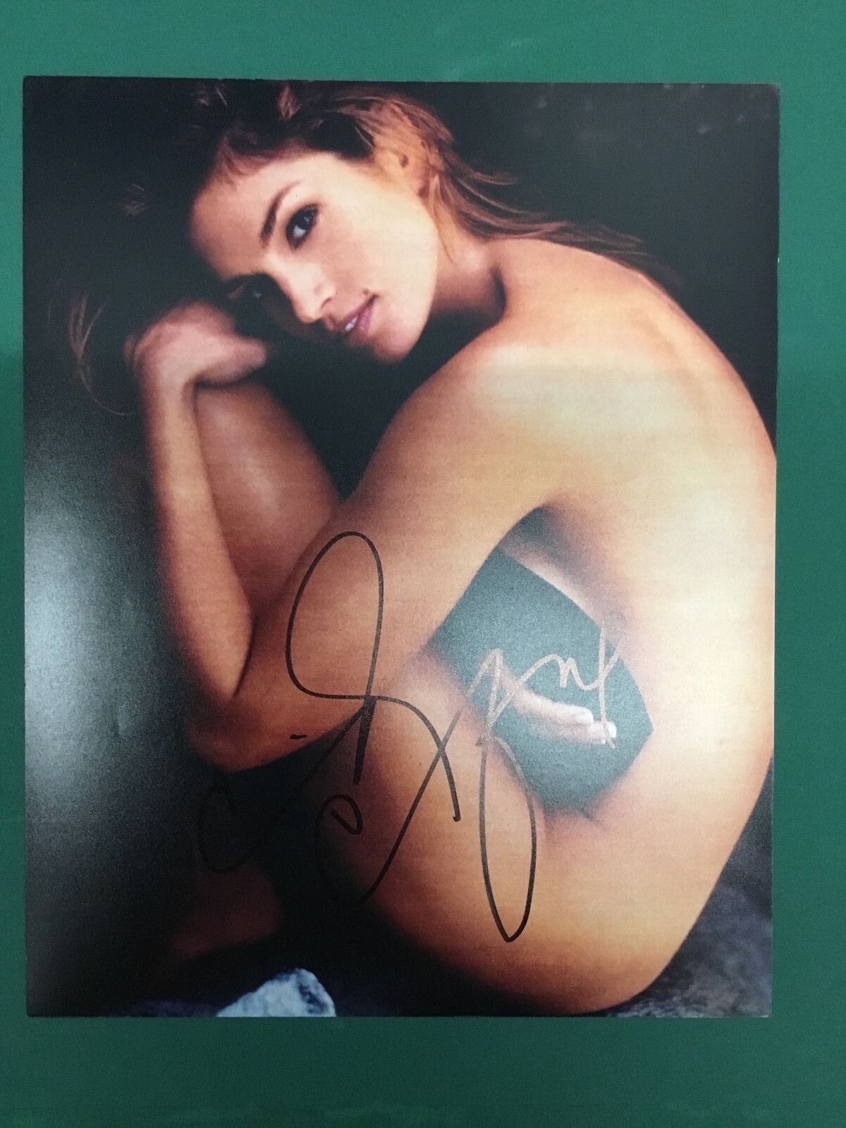 CINDY CRAWFORD LINGERIE AND SWIMSUIT MODEL AUTOGRAPHED Photo Poster painting SIGNED 8X10 #1