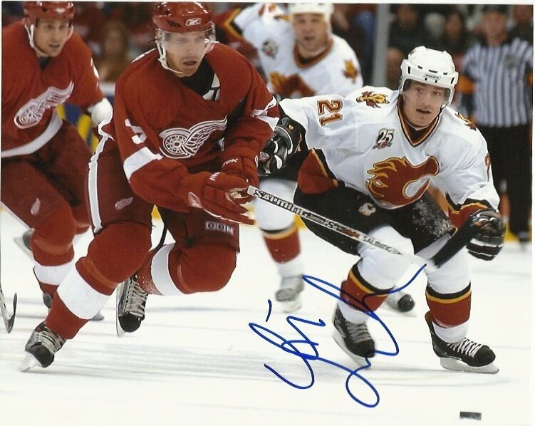 Detroit Red Wings Mikael Samuelsson Signed Autographed 8x10 Photo Poster painting COA