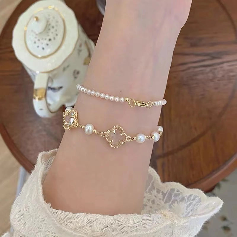 2 Pieces Retro Elegant Elegant Four-leaf Clover Pearl Bracelet Women’s Korean-style Simple Bracelet For Students