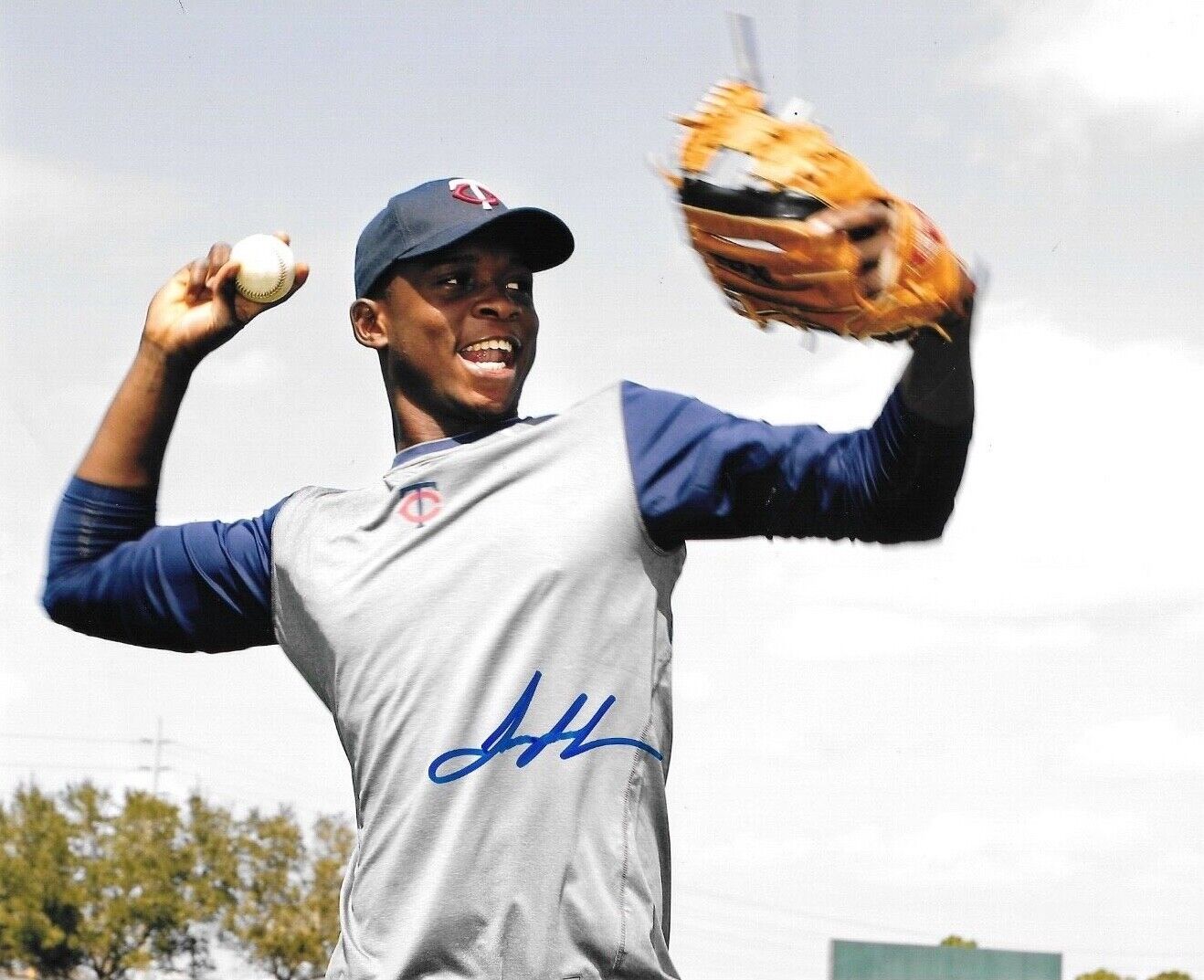 * MIGUEL SANO * signed 8x10 Photo Poster painting * MINNESOTA TWINS * COA * 2