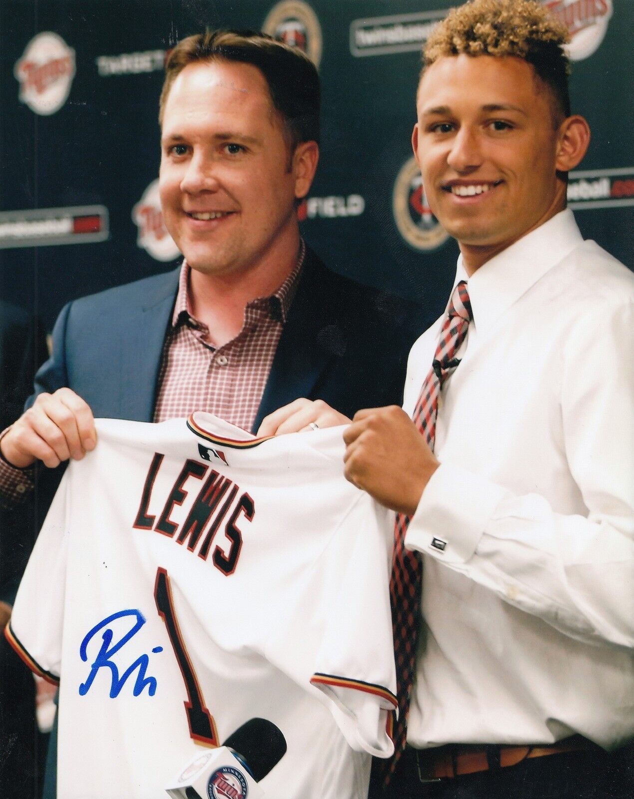 ROYCE LEWIS signed (MINNESOTA TWINS) baseball 8X10 Photo Poster painting W/COA #4