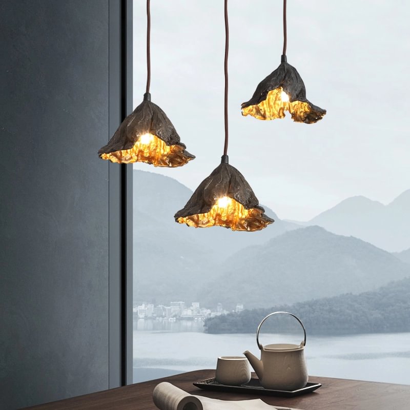 Faded Leaf Shape Bronze Light Suspension 