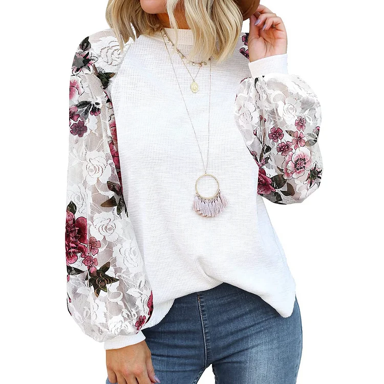 Wearshes Fashionable Floral Lace Patchwork Long Sleeved T-Shirt