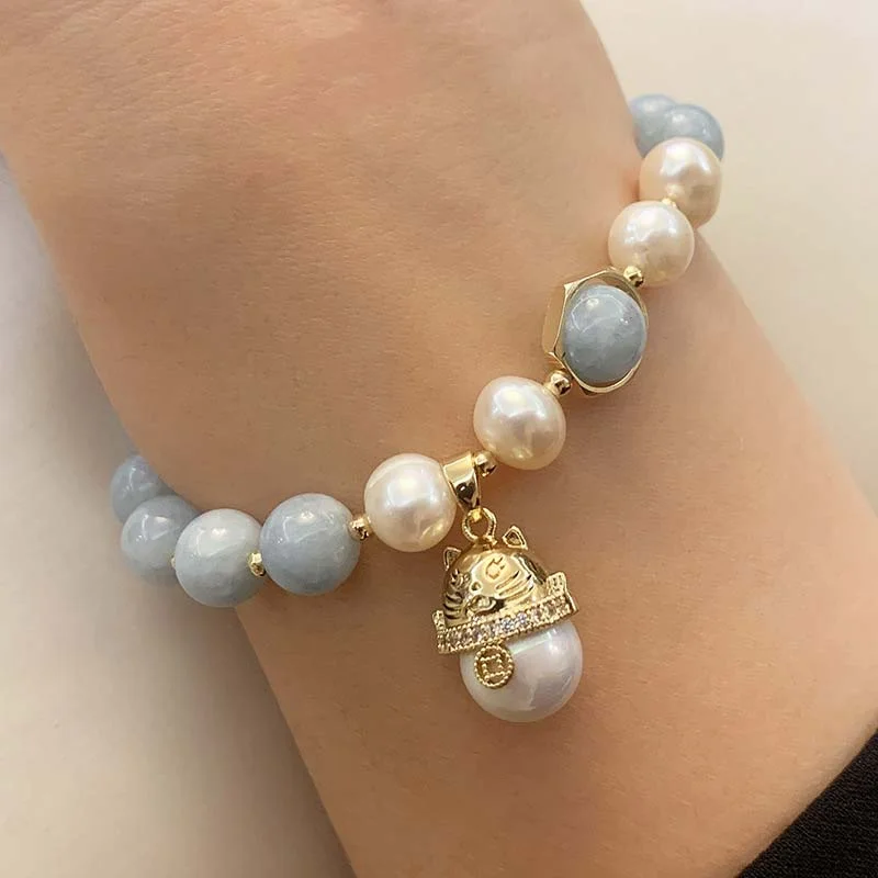 Aquamarine Pearl Peace Healing Lucky Cat Charm Bracelet