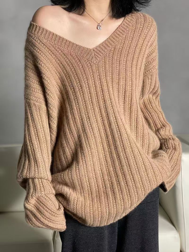 Women's Woolen Tops