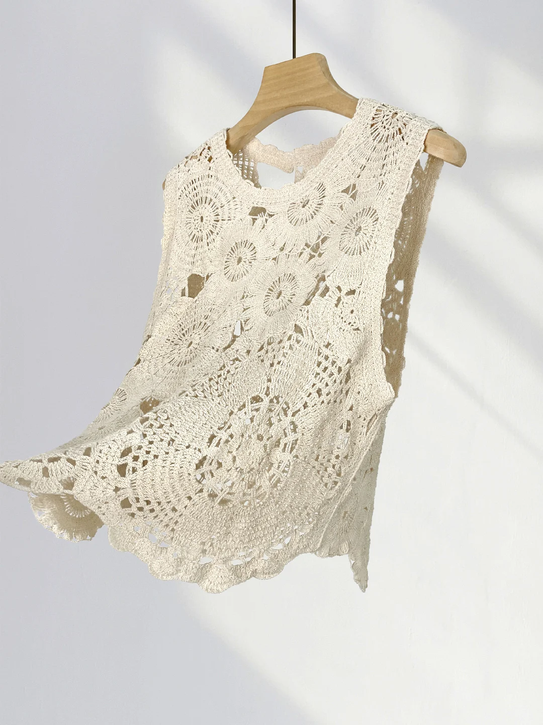 Zingj Zingj Lace Heavy Industry Embroidery French Hollow Out Jacket Summer Wearing Hook Flower Small Vest Advanced Sense Sleeveless T-Shirt Women