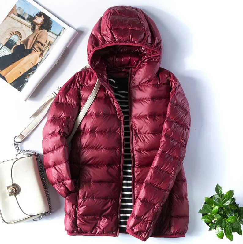 Autumn Winter Women Ultralight Thin Down Jacket White Duck Down Hooded Jackets Female Warm Coat Down Parka Portable Outwear