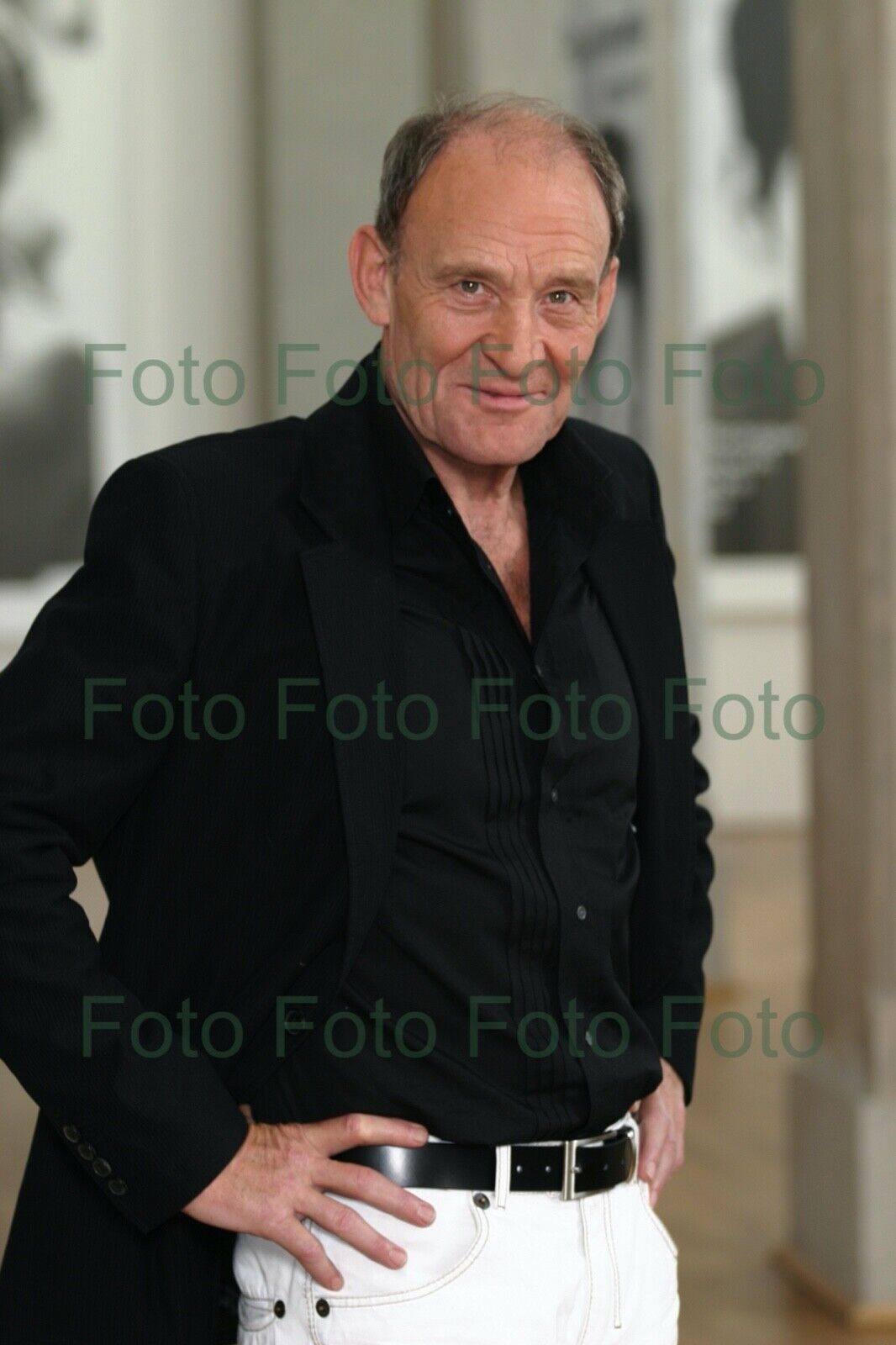 Michael Mendl TV Photo Poster painting 20 X 30 CM Without Autograph (Be-3