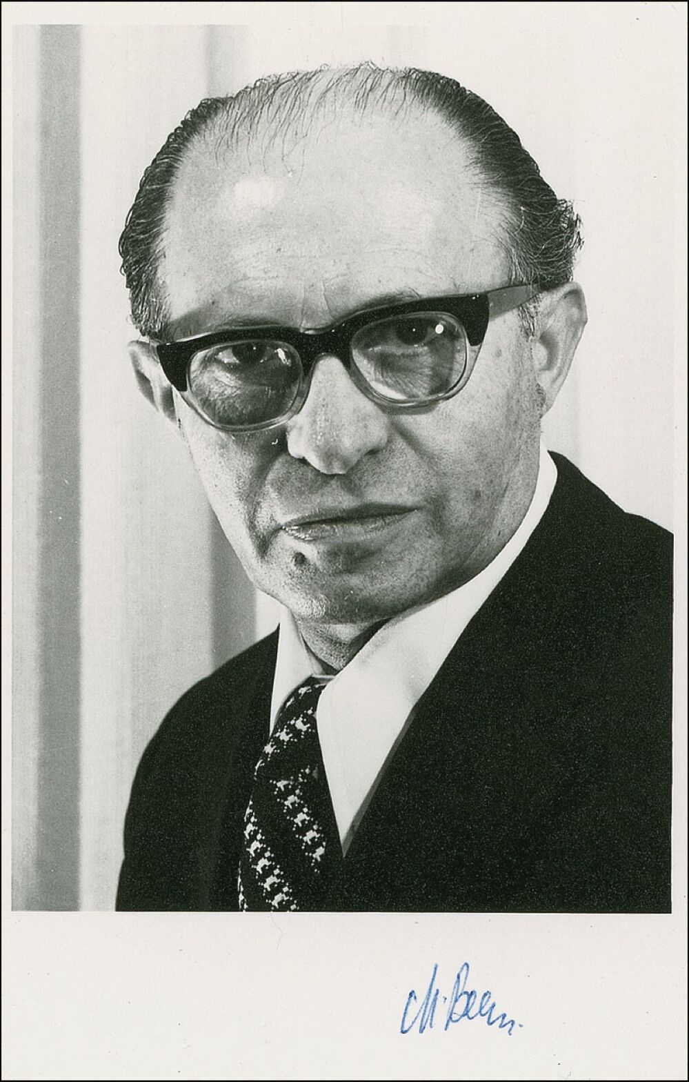 MENACHEM BEGIN Signed Photo Poster paintinggraph - former Israel Prime Minister - preprint