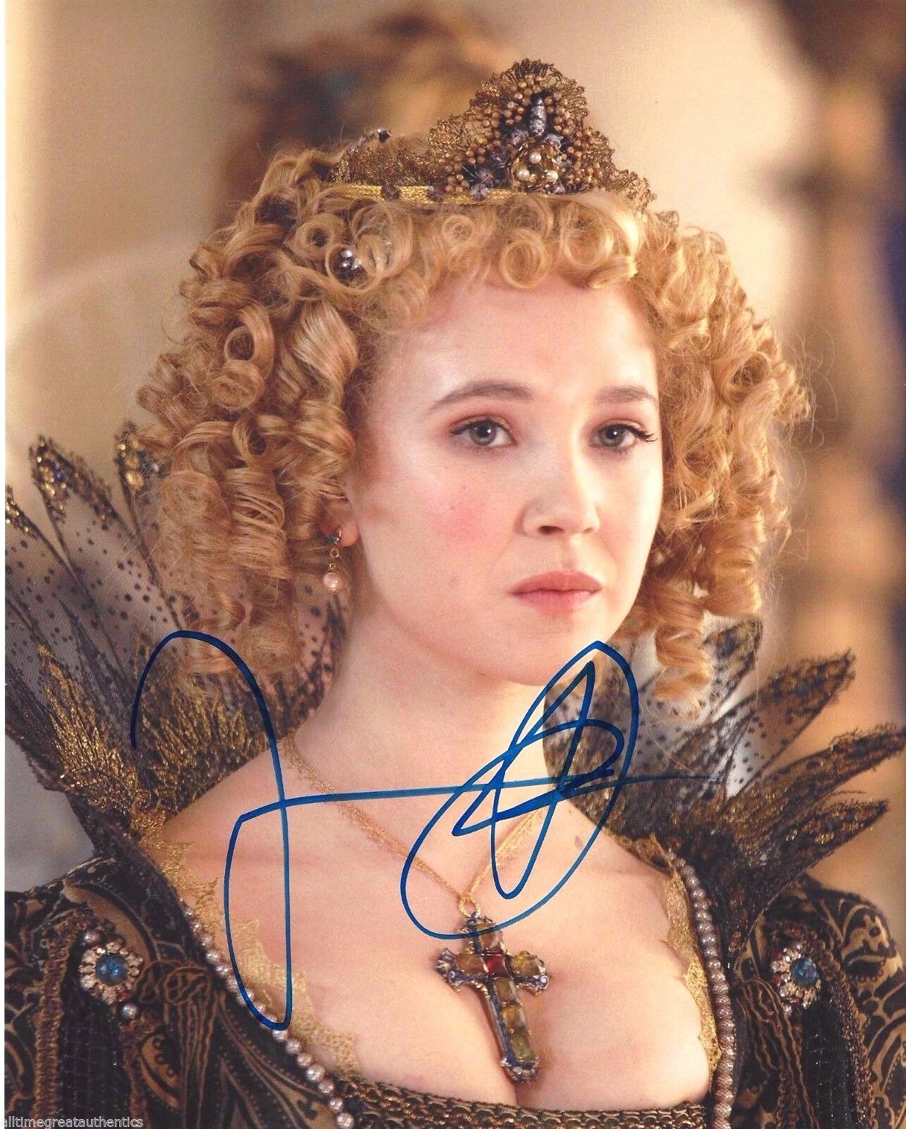 ACTRESS JUNO TEMPLE SIGNED THREE MUSKETEERS 8X10 Photo Poster painting W/COA DARK KNIGHT RISES