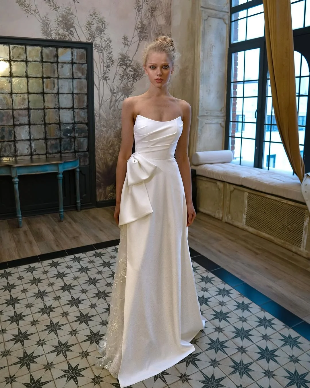 Miabel Charming White Satin Strapless Sleeveless Applique Bow Lace Prom Dress with Gloves  