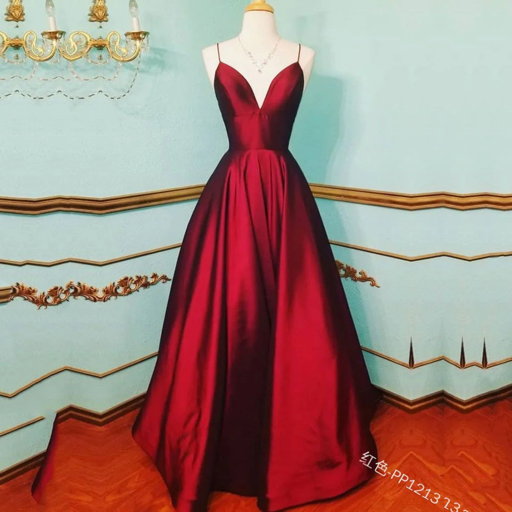 Uveng Uveng 2025 New Women's Wish Sexy V-Neck Dress Suspension Evening Dress