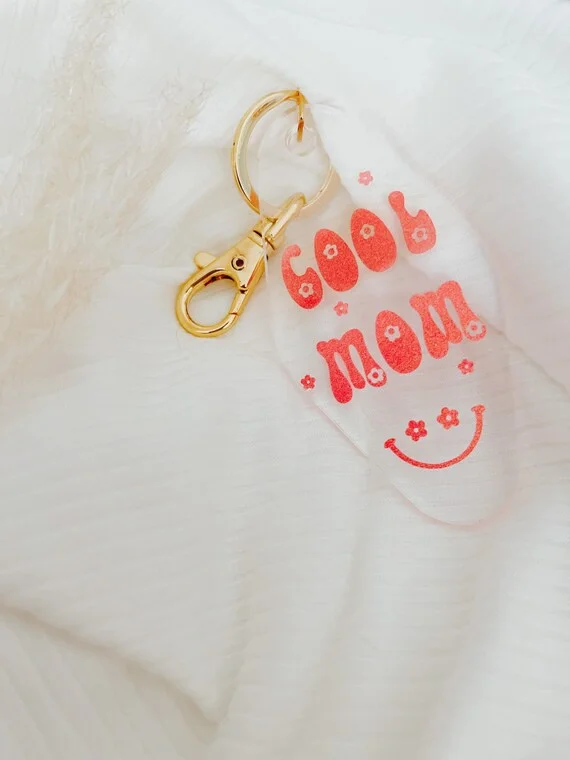 Cool Mom Retro Style Motel Keychain