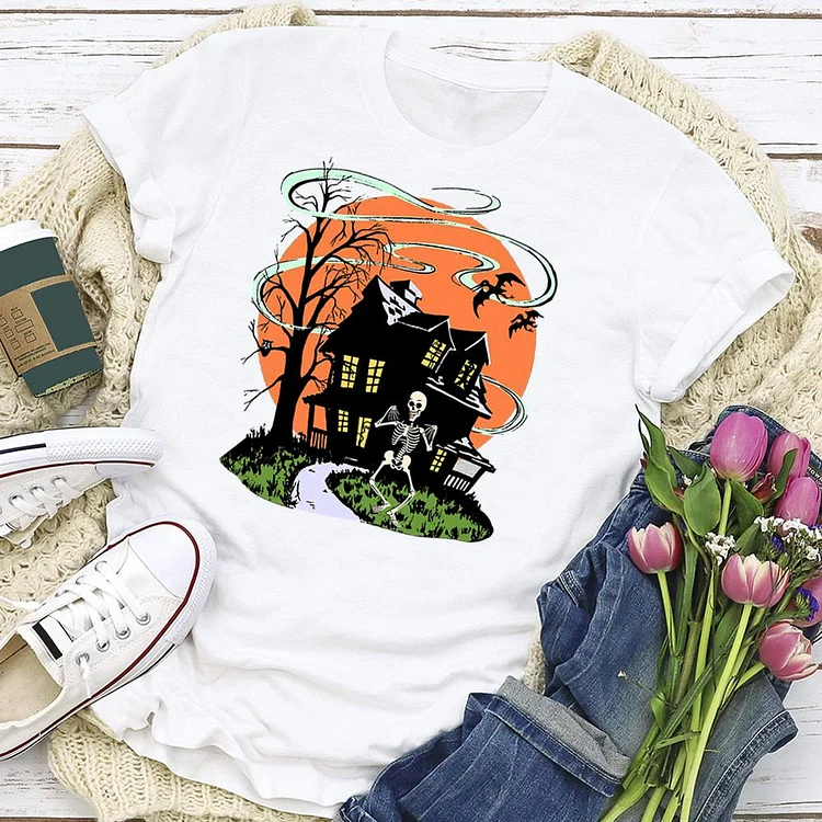 Vintage Halloween Haunted House with Skeleton T-shirt Tee -06735