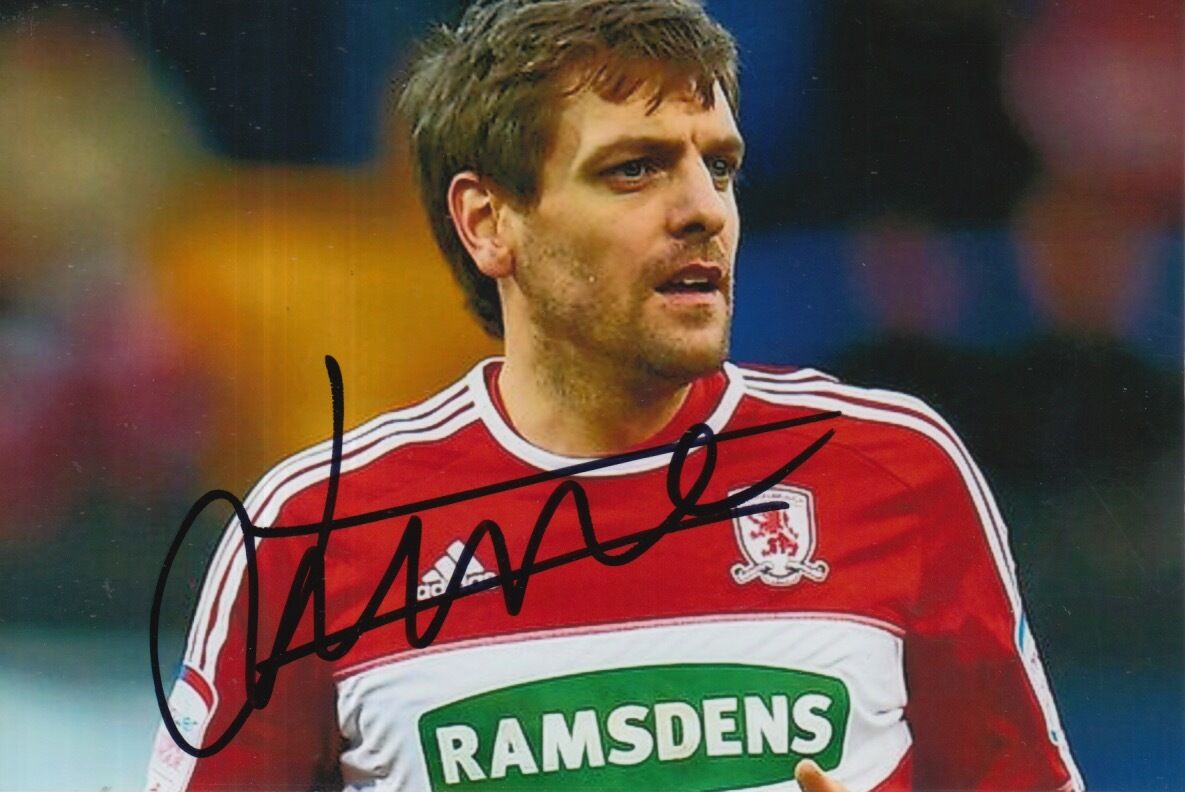 MIDDLESBROUGH HAND SIGNED JONATHAN WOODGATE 6X4 Photo Poster painting.