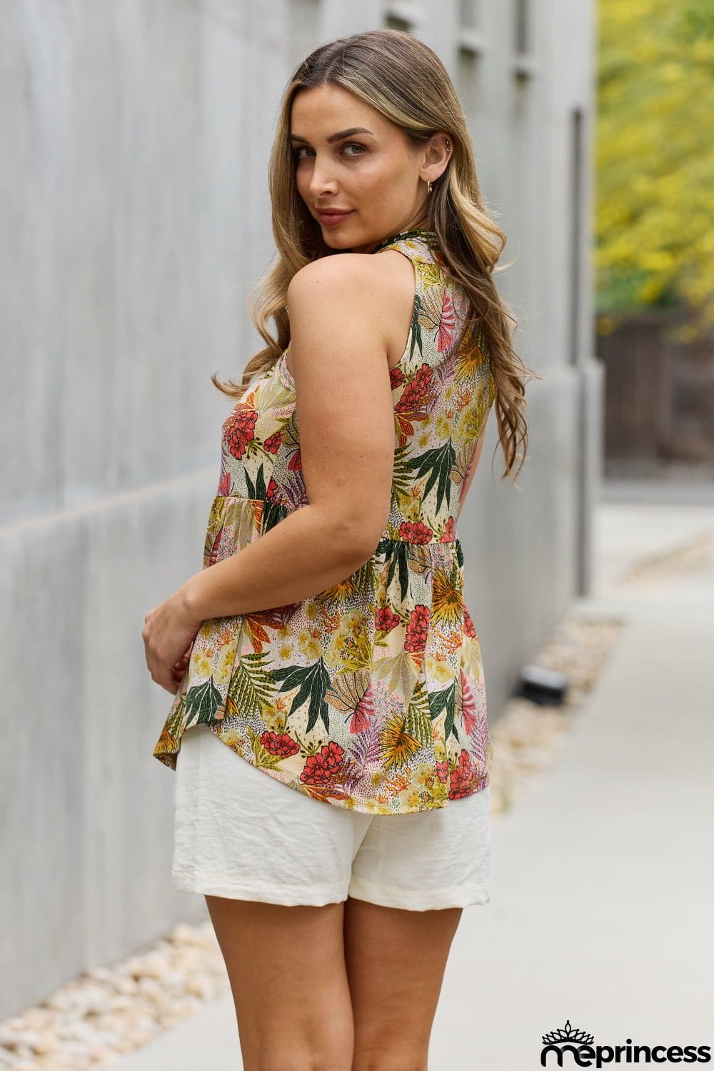 Be Stage Full Size Floral Halter Top in Green