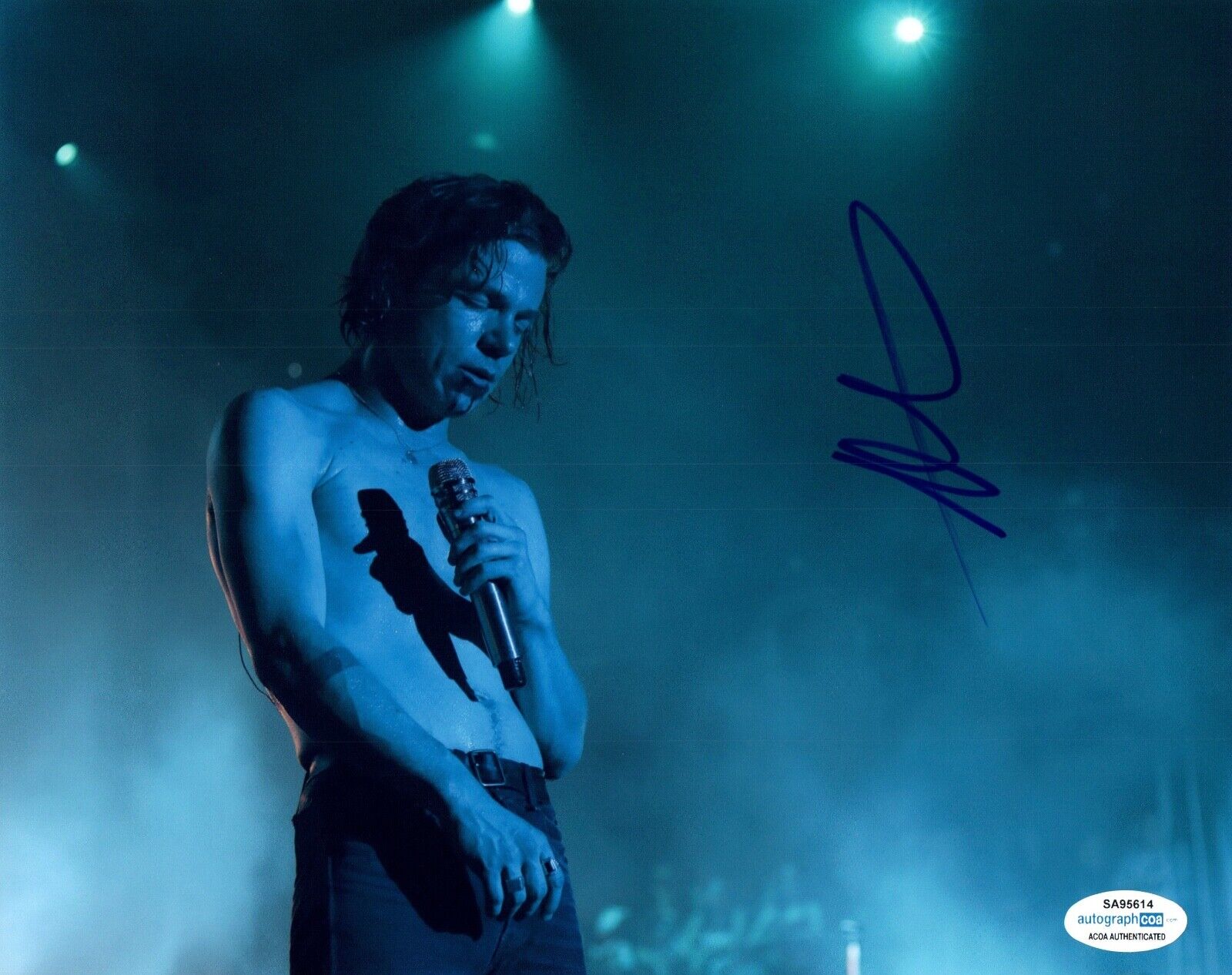 Matt Shultz Signed Autographed 8x10 Photo Poster painting Cage The Elephant Lead Singer ACOA COA