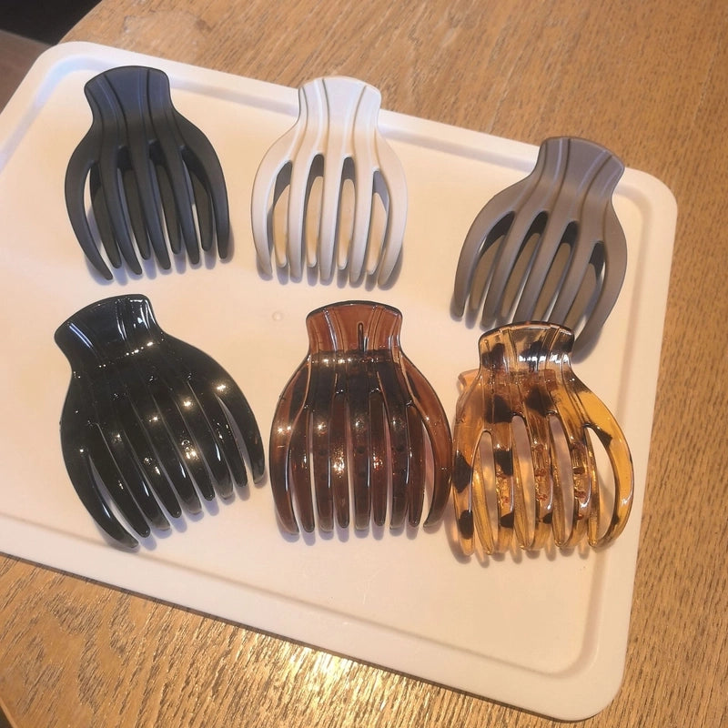 Minimalist Women's Solid Color Plastic Resin Stoving Varnish Hair Claws