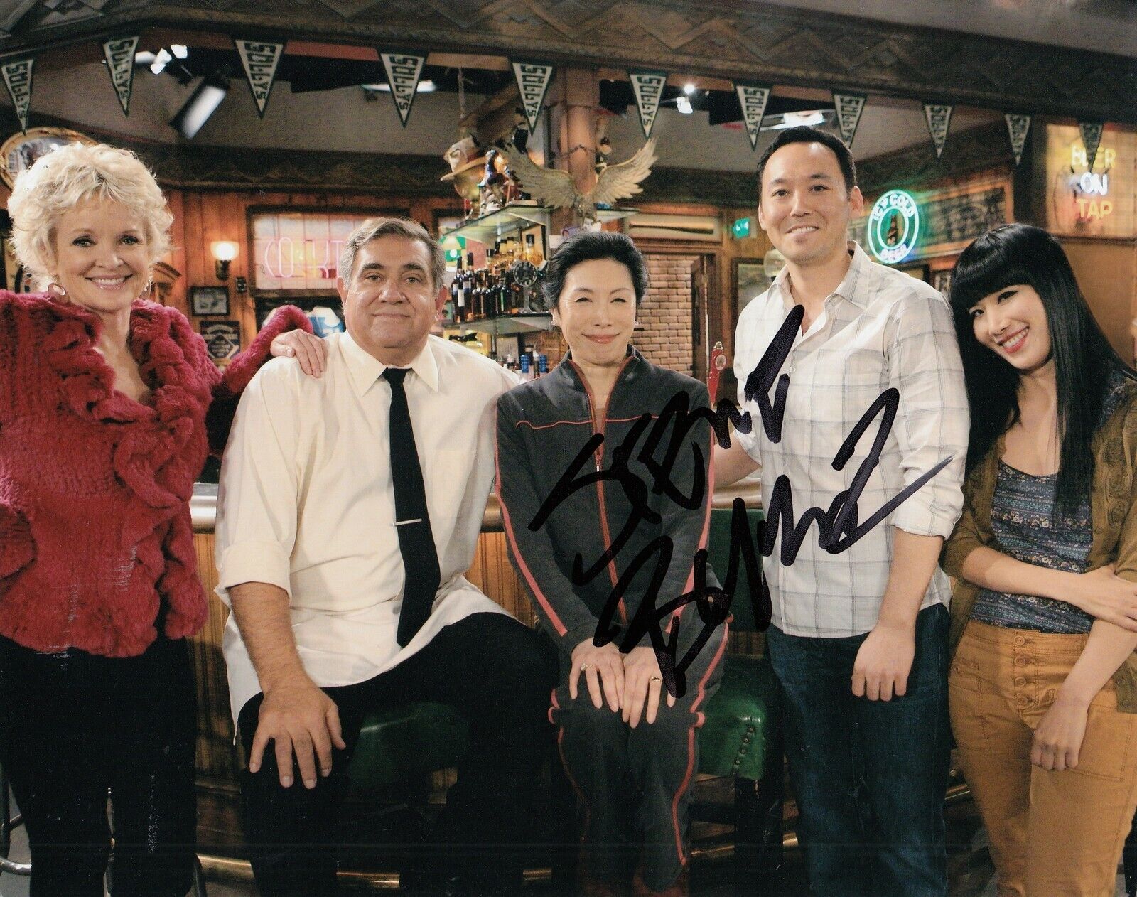 STEVE BYRNE signed (SULLIVAN & SON) TV SHOW 8x10 Photo Poster painting *Steve* W/COA #6