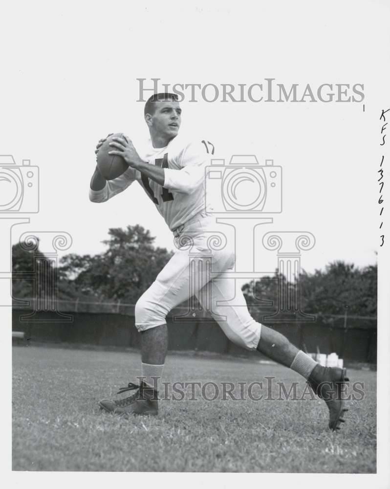 Press Photo Poster painting Kentucky quarterback Lowell Hughes of Prestonsburg KY - kfx11513