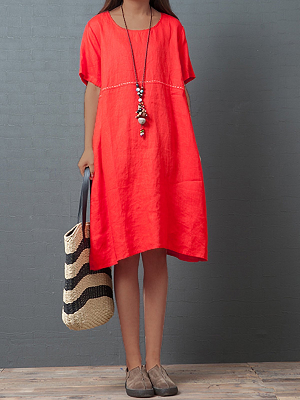 Plus Size Short Sleeve Round Neck Solid Casual  Midi  Dress