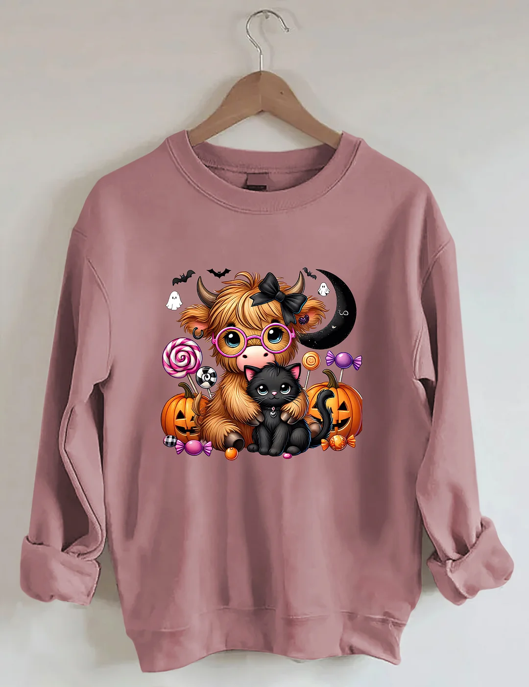 Halloween Cute Highland Cow Sweatshirt