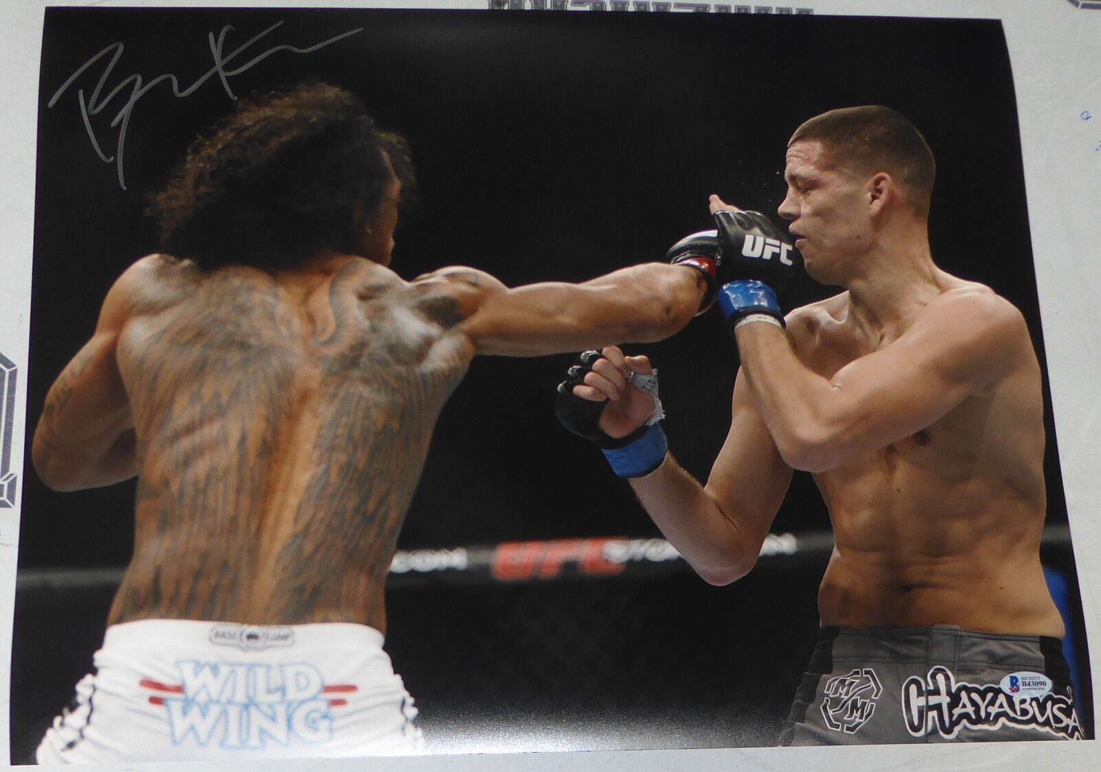 Benson Henderson Signed UFC 16x20 Photo Poster painting BAS Beckett COA on Fox 5 2012 Autograph