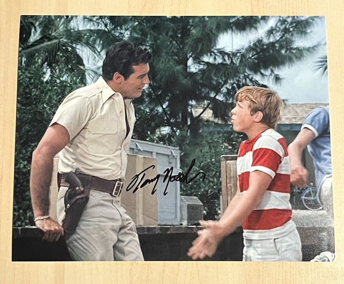 TOMMY NORDEN HAND SIGNED 8x10 Photo Poster painting ACTOR AUTOGRAPHED FLIPPER SHOW COA