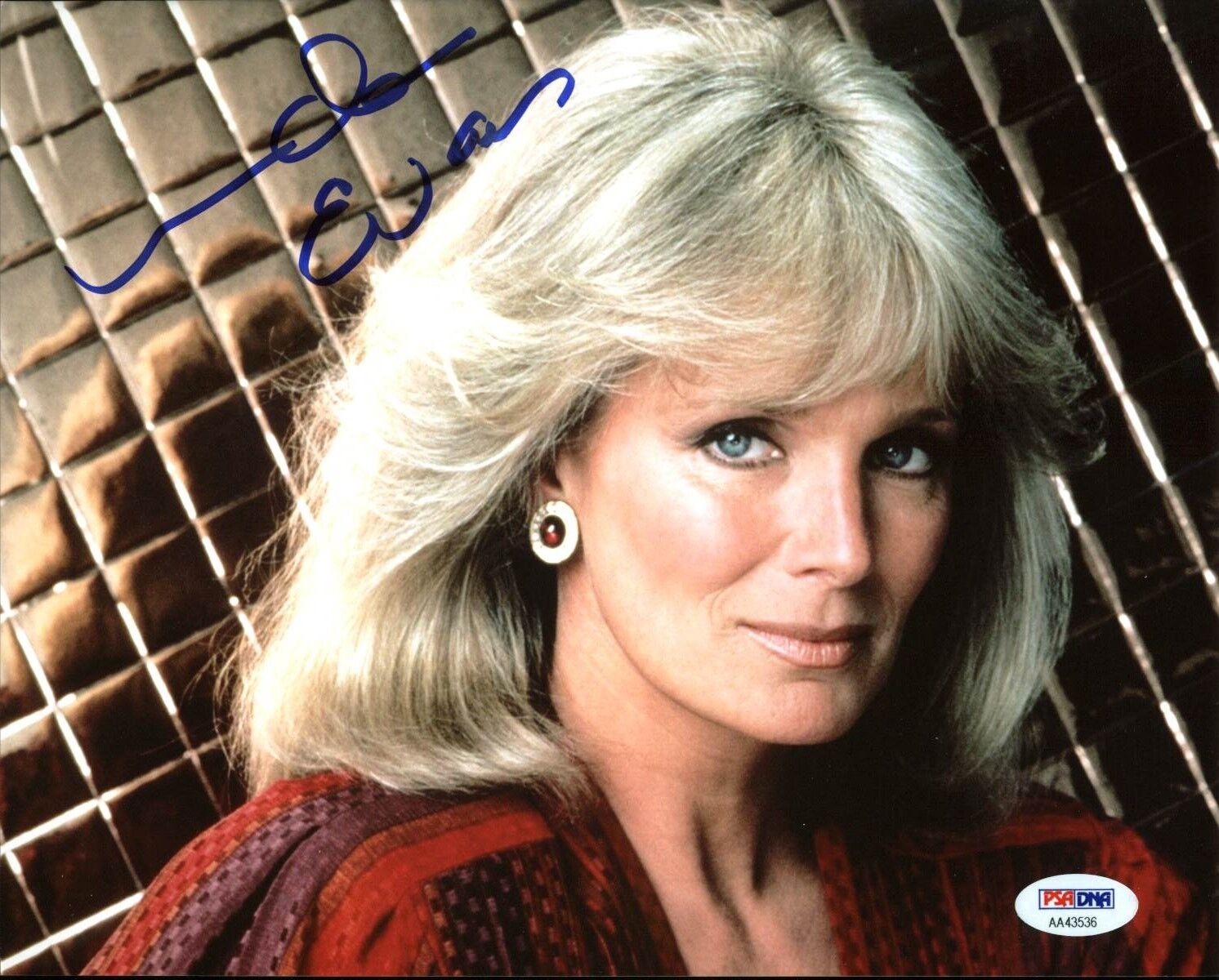 Linda Evans Dynasty Authentic Signed 8X10 Photo Poster painting Autographed PSA/DNA #AA43536